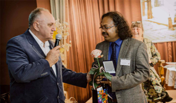 ‘আলফ্রেড কোভালকোভিস্কি পুরস্কার’ পেলেন হাসানআল আব্দুল্লাহ ‘আলফ্রেড কোভালকোভিস্কি পুরস্কার’ পেলেন হাসানআল আব্দুল্লাহ