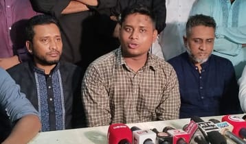 সচিবালয়ে বসে ডিসি, এসপি ভাগাভাগি চলছে: হাসনাত