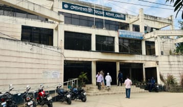 শটগান-ওয়াকিটকি কেড়ে নিয়ে আসামির পলায়ন, ছয় পুলিশ বরখাস্ত