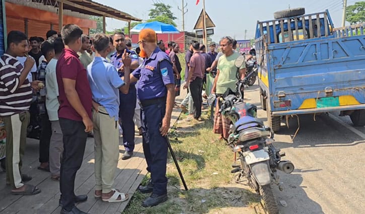 শরীয়তপুরে ট্রাক থামিয়ে চাঁদা আদায়, আটক ২
