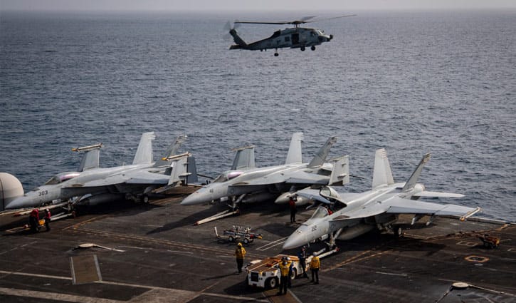 দক্ষিণ চীন সাগরে মার্কিন যুদ্ধবিমান ও হেলিকপ্টার বিধ্বস্ত