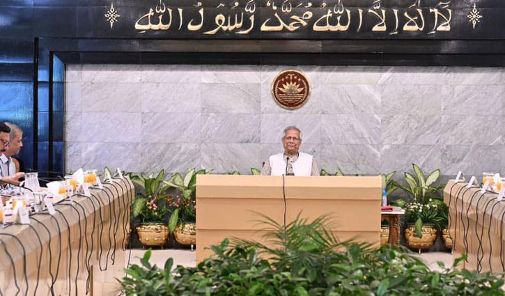 গণভোট নিয়ে মতভেদে উপদেষ্টা পরিষদের উদ্বেগ