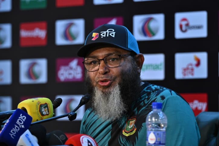 ‘দিল্লিতে কুম্বলের ১০ উইকেট নেওয়ার ‍উইকেট মিরপুরের থেকেও খারাপ ছিল’ 