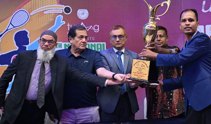 বসুন্ধরা স্পোর্টস সিটিতে শেষ হল স্কোয়াশ চ্যাম্পিয়নশীপ