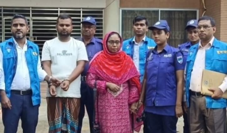 বেনাপোলের সেই রাজস্ব কর্মকর্তা বহিষ্কার