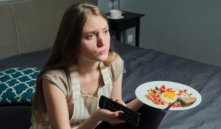 টানা ৬ মাস রাতের খাবার দেরিতে খেলে যা হয়