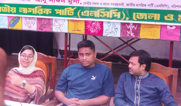 হেড অব ফ্যাসিজম চুপ্পু নন, ড. ইউনূসকেই জুলাই আদেশ দিতে হবে: হাসনাত