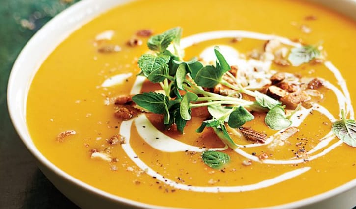 বিকেলের নাস্তায় থাকুক ‘মিষ্টি কুমড়ার স্যুপ’