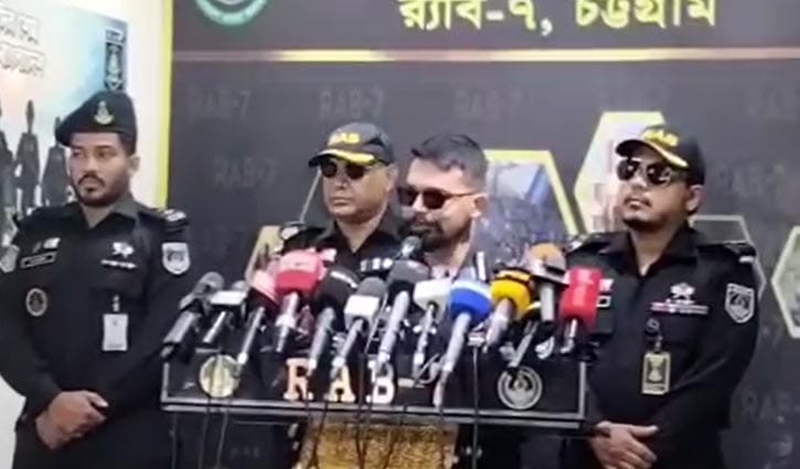 চট্টগ্রামে সারোয়ার হত্যাসহ তিন গোলাগুলির ঘটনায় গ্রেপ্তার ৬