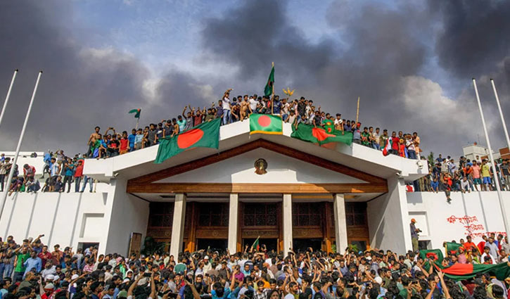 জুলাই সনদ: আশার স্বাক্ষর, অনিশ্চয়তার ছায়া