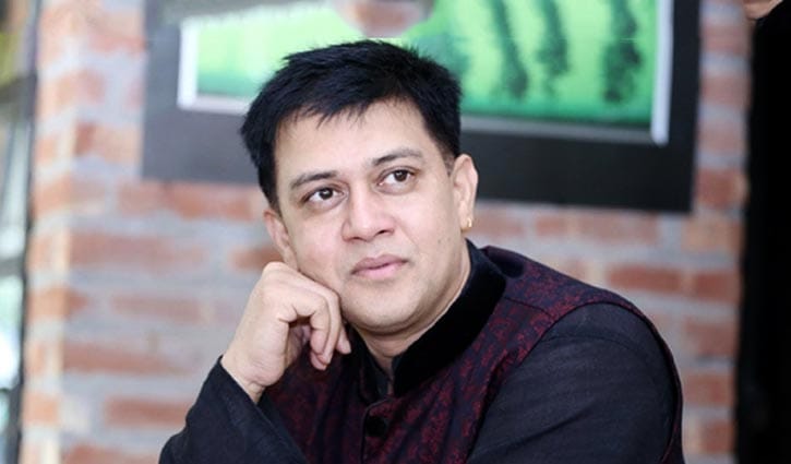 সালমানকে শেষ করে দেওয়ার পেছনে সিনেমার মানুষেরাই দায়ী: শাকিল খান