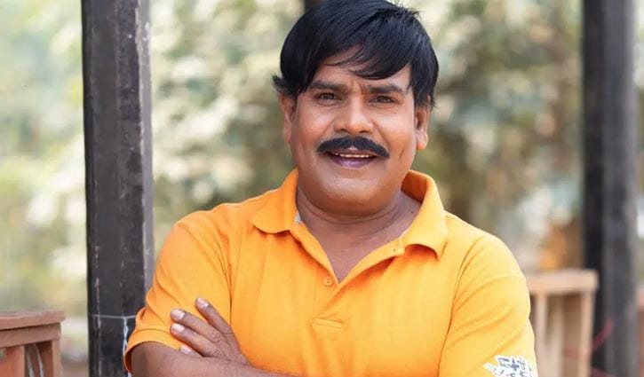 ভোটের মাঠে অভিনেতা তারিক স্বপন