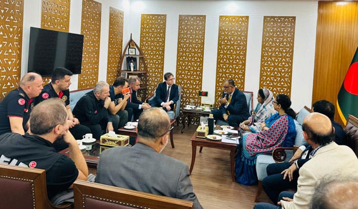 কার্গো ভিলেজে অগ্নিকাণ্ড তদন্তে ঢাকায় তুরস্কের বিশেষজ্ঞ দল