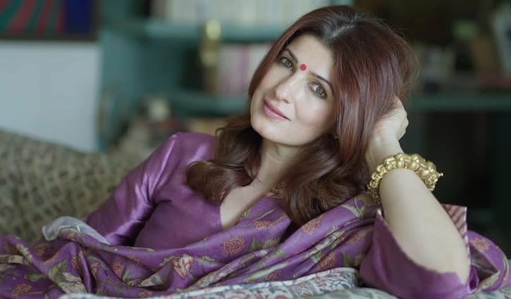 বয়স্করা প্রেমের সম্পর্ক লুকিয়ে রাখতে বেশি পারদর্শী: টুইঙ্কেল