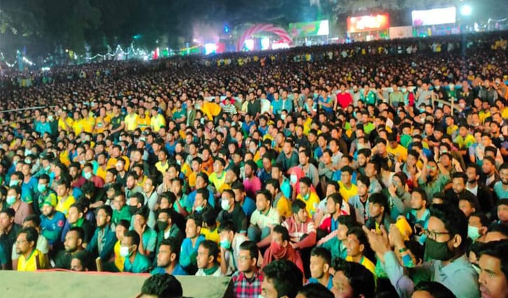 ঢাবির মুহসীন হলে বিশ্বকাপ প্রদর্শনী ঘিরে দ্বন্দ্ব