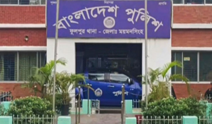 জমি লিখে না দেওয়ায় দাদিকে কুপিয়ে হত্যা, নাতি গ্রেপ্তার