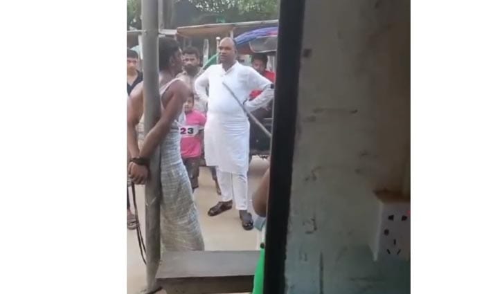 গাজীপুরে চোর সন্দেহে খুঁটিতে বেঁধে মারধরের অভিযোগ 