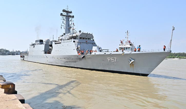 শুভেচ্ছা সফরে চট্টগ্রামে ভারতীয় যুদ্ধ জাহাজ