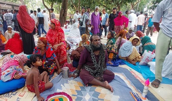 মহাস্থানগড়ে সাধু-সন্ন্যাসী আর বাউলদের মিলনমেলা