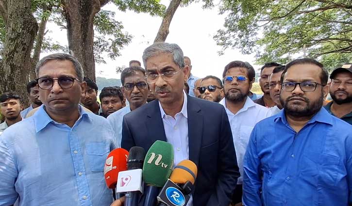 খাল খননের মাধ্যমে জমি দখল মুক্ত হবে: পানিসম্পদমন্ত্রী
