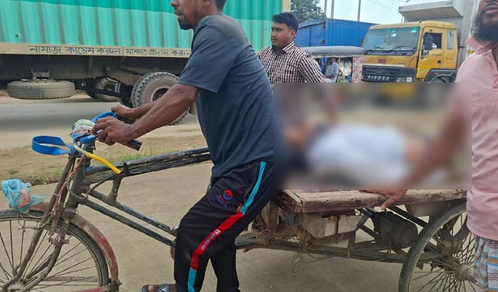 সোনারগাঁয়ে সড়ক দুর্ঘটনায় ভূমি সহকারী কর্মকর্তা নিহত
