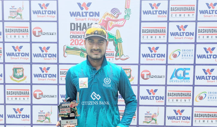 জয়ের খাতা খুলল আবাহনী, মোহামেডানের তিনে তিন