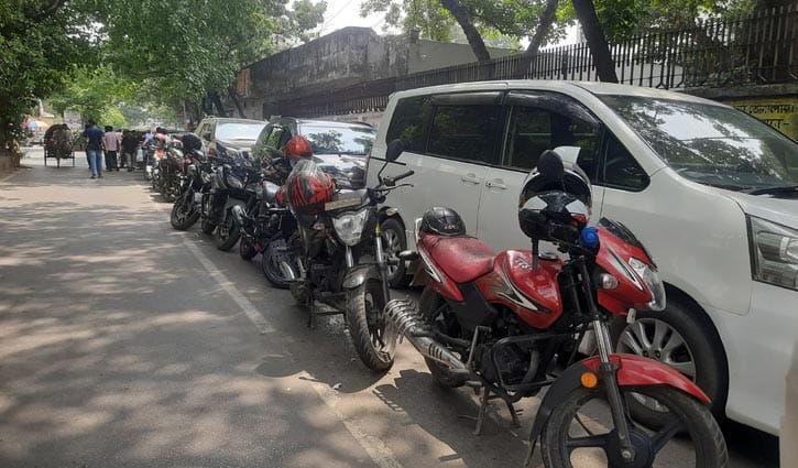 তেলের জন্য আজও পাম্পে দীর্ঘ সারি