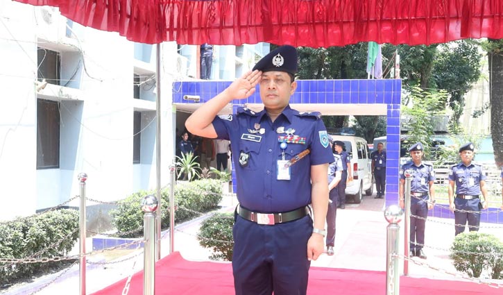 পঞ্চগড়ের এসপিকে সদর দপ্তরে রিপোর্ট করার নির্দেশ 