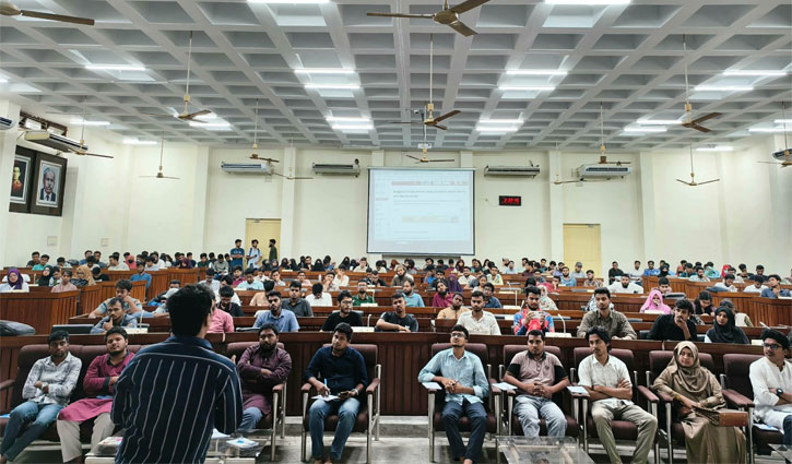 রাকসুর উদ্যোগে রাবিতে ফ্যাক্ট-চেকিং কর্মশালা