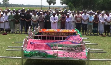 গাজীপুরে একই পরিবারের পাঁচজনকে হত্যা, নিহতদের দাফন সম্পন্ন 