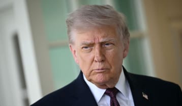 ট্রাম্পের ‘না’ হোয়াইট হাউসের ‘হ্যা’