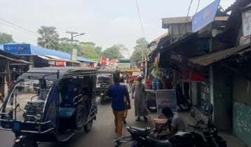 মাদারীপুরে হাউসদী বাজারে ৬ স্বর্ণের দোকান লুট