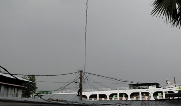 চার সমুদ্রবন্দরে ৩ নম্বর সতর্ক সংকেত