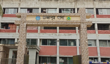 নিয়ন্ত্রণ হারিয়ে ইটবোঝাই ট্রলি খাদে, চালকের সহকারীর মৃত্যু
