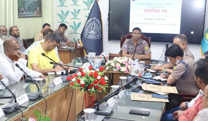 সিলেটে চোর ধরতে কুকুর পালনের পরামর্শ দিলেন পুলিশ কমিশনার