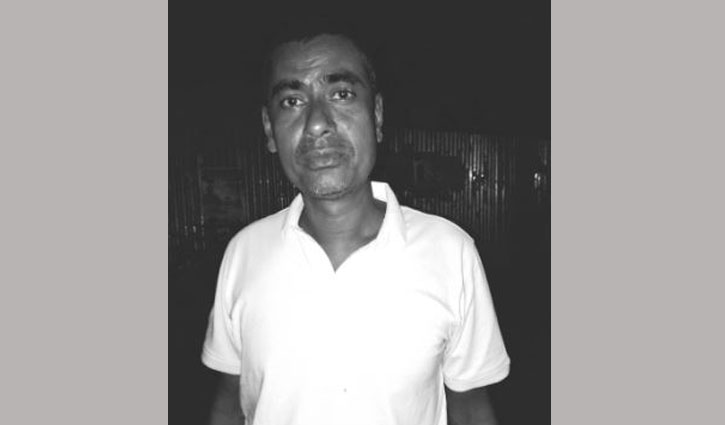 সিংড়ায় ঘর থেকে এক ব্যক্তির গলাকাটা লাশ উদ্ধার