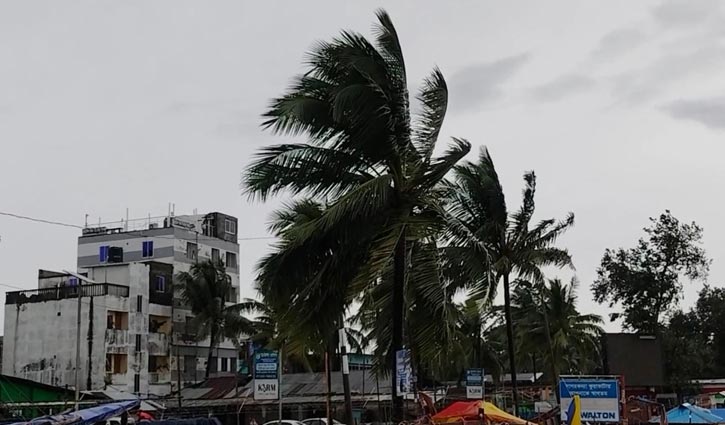 সাত জেলার ওপর দিয়ে ঝড়ো হাওয়া বয়ে যাওয়ার শঙ্কা