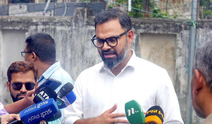 তৃণমূলে প্রতিভাবান খেলোয়াড় খুঁজে বের করা হবে: ক্রীড়া প্রতিমন্ত্রী