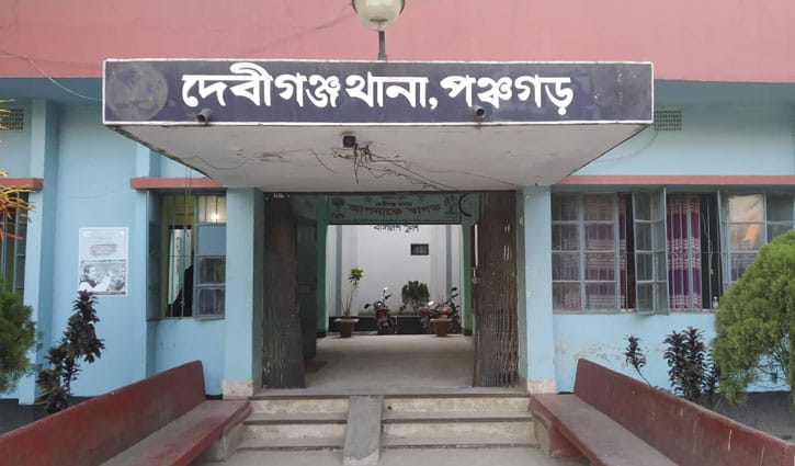 প্রতিমন্ত্রীকে নিয়ে ফেসবুকে আপত্তিকর পোস্ট, কলেজছাত্র গ্রেপ্তার