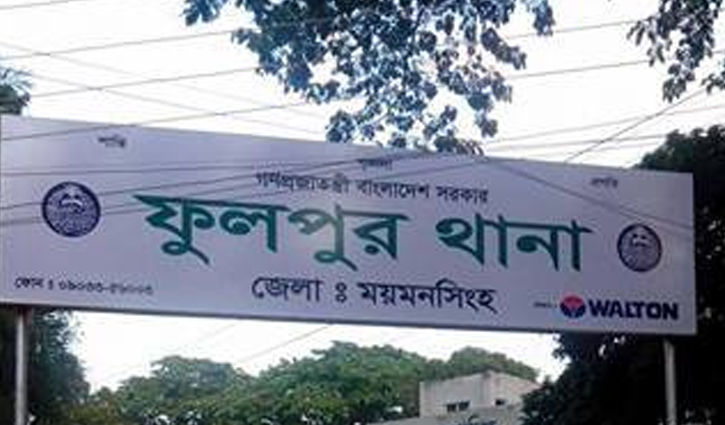 ঝড়ে পড়ে থাকা তারে বিদ্যুৎস্পৃষ্ট হয়ে দুইজনের মৃত্যু