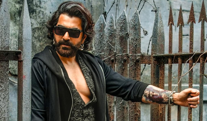 ভোটের দিন সকালে কী বার্তা দিলেন জিৎ?