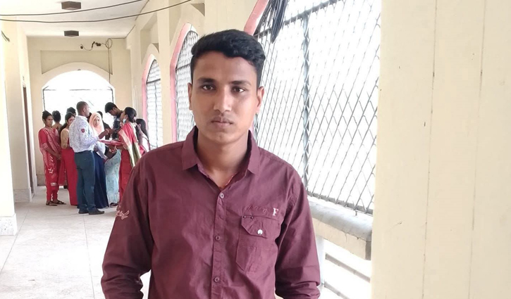 আশাশুনিতে বিদ্যুৎস্পৃষ্ট হয়ে কলেজছাত্রের মৃত্যু