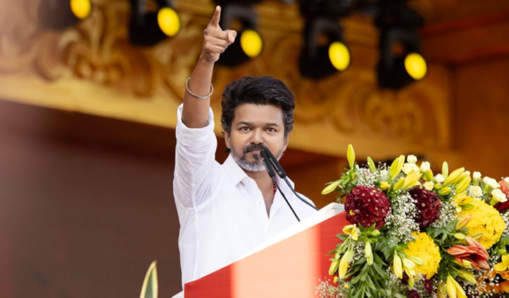 বিজয় ‘রাজা’ হবেন, না কি রাজনীতির ‘কিংমেকার’?