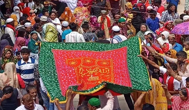 গিলাফ চড়ানোর মধ্য দিয়ে শাহজালালের মাজারে ওরস শুরু