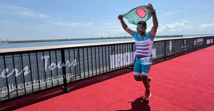 আয়রনম্যান ৭০.৩ সম্পন্ন করলেন গ্রামীণফোন কর্মকর্তা ফারাবি