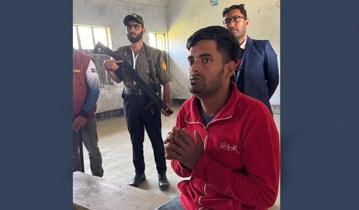 ভোটকেন্দ্রের বাইরে ব্যালট নিয়ে যাওয়ায় যুবকের ৩ বছরের কারাদণ্ড