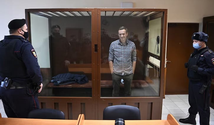 বিরোধী নেতা নাভালনি হত্যায় ব্যাঙের বিষ ব্যবহার করেছে রাশিয়া: যুক্তরাজ্য