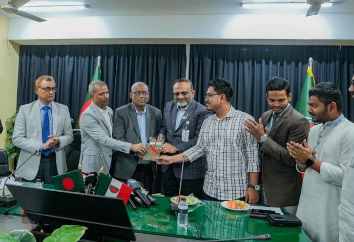 ঢাবির ক্রীড়া উন্নয়নে বিসিবির দুই কোটি টাকার অনুদান