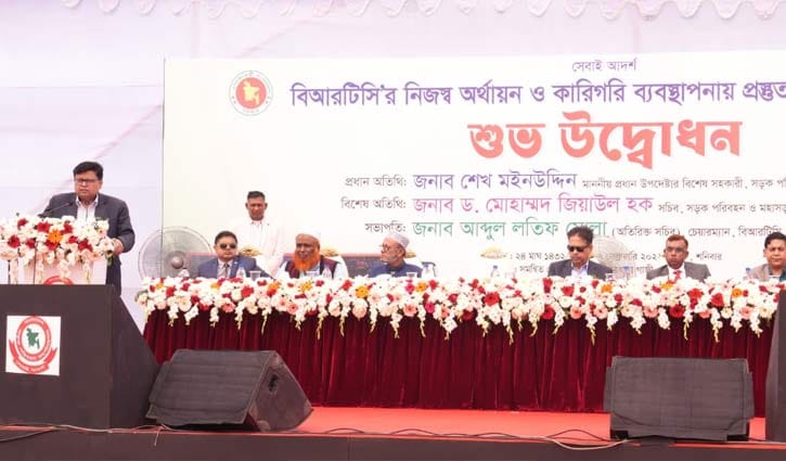 বিআরটিসির দেশীয় কারখানায় তৈরি হলো এসি বাস 