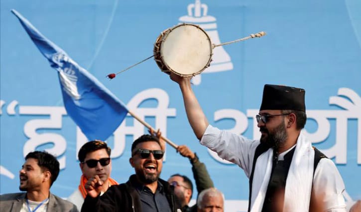 র‌্যাপার থেকে মেয়র হয়ে এখন এগিয়ে আছেন প্রধানমন্ত্রী হওয়ার দৌঁড়ে